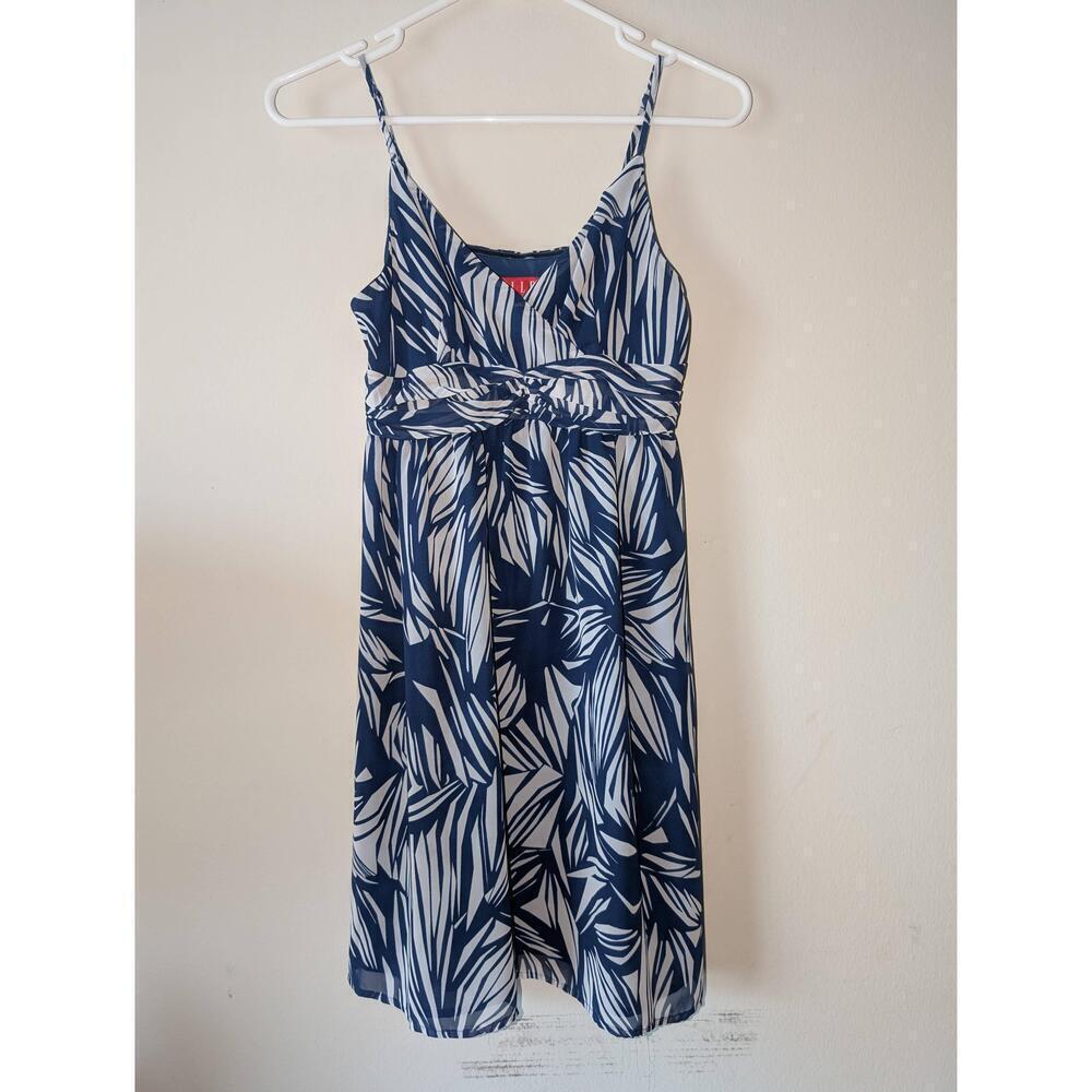 Elle Dress Womens Size 2 Blue White Floral Sleeveless Empire Waist